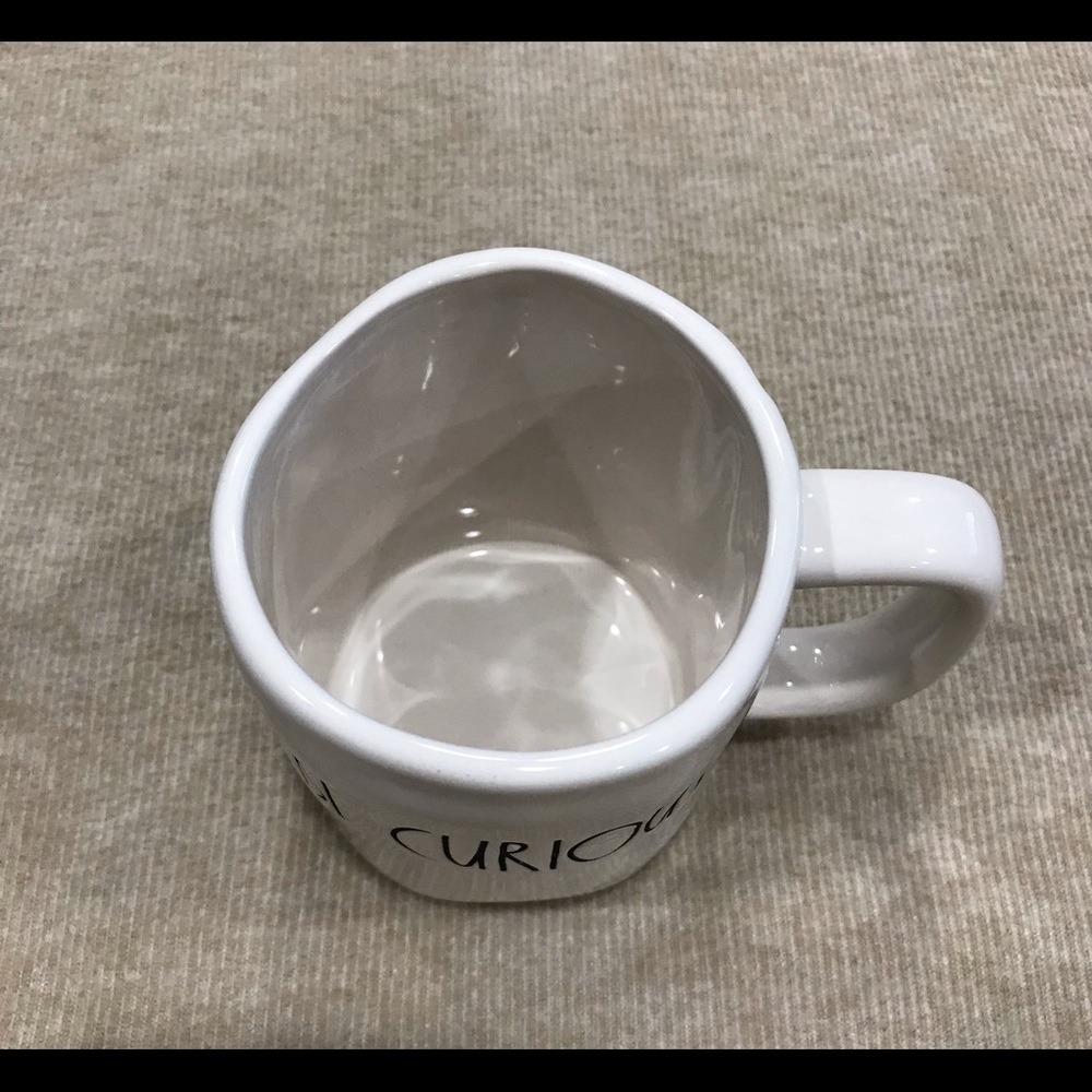 Rae Dunn BE CURIOUS Coffee Drink Cup Mug 
Ceramic white mug with black letters - Picture 3 of 5